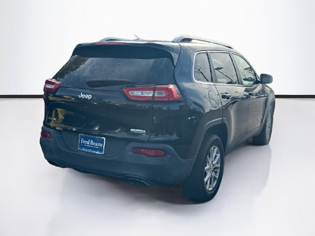 Used 2015 Jeep Cherokee Latitude w/ Cold Weather Group AWD/4WD image 7