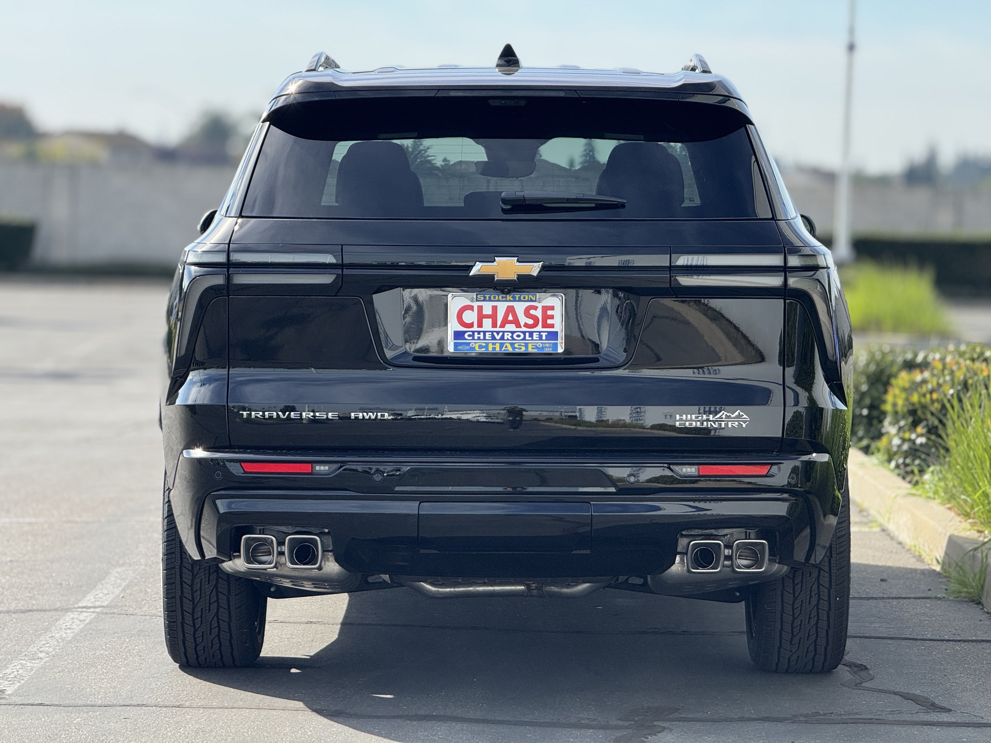 New 2026 Chevrolet Traverse High Country w/ LPO, Floor Liner Package AWD/4WD image 6