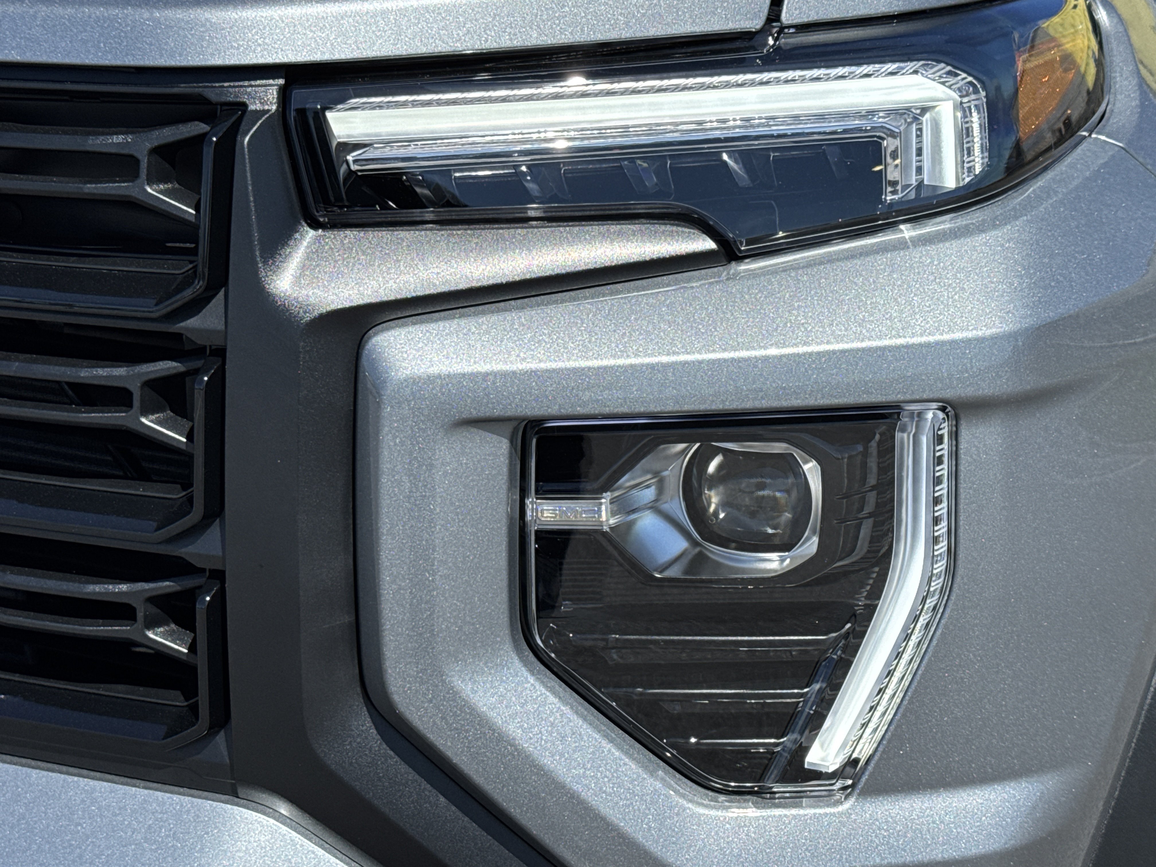 New 2026 GMC Canyon Elevation w/ Convenience Package image 6