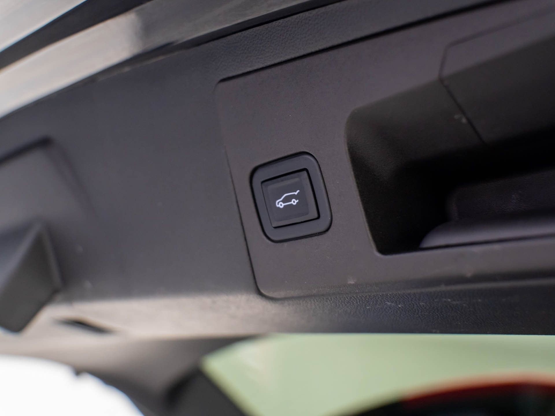 Used 2022 Cadillac XT5 Premium Luxury image 35