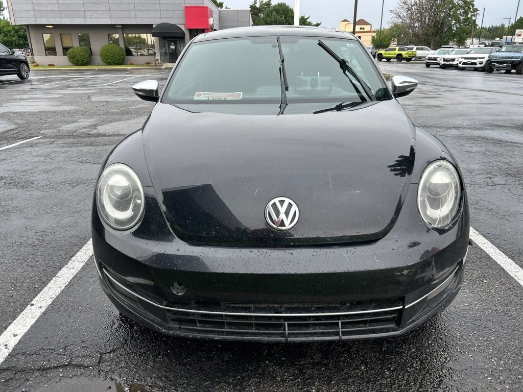 Used 2013 Volkswagen Beetle Turbo FWD image 2