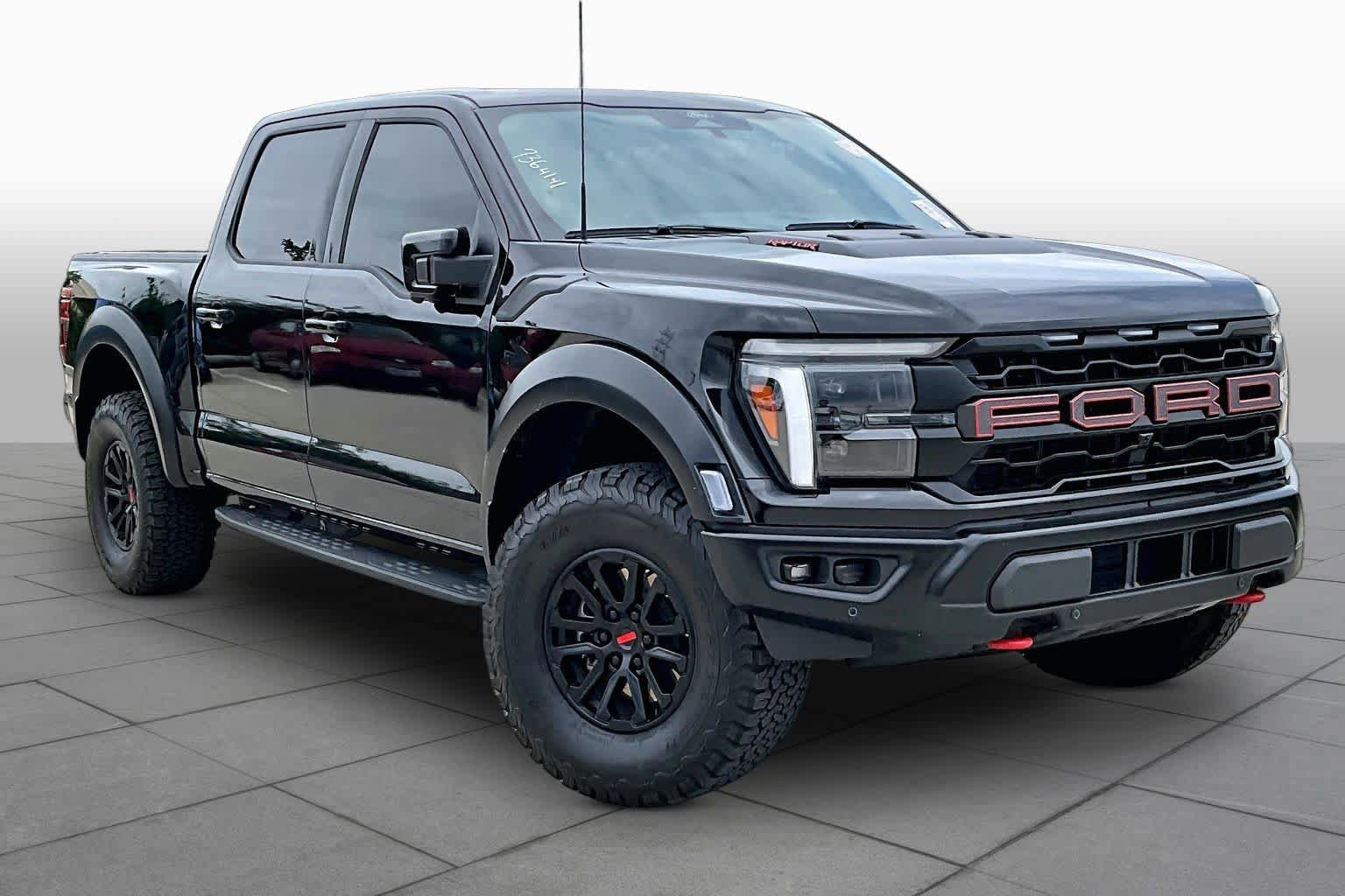 Used 2025 Ford F150 Raptor AWD/4WD image 3