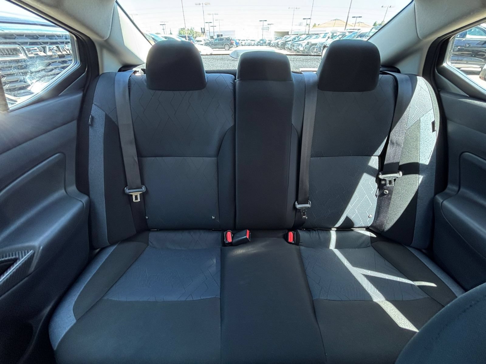 Used 2025 Nissan Versa SV FWD image 37