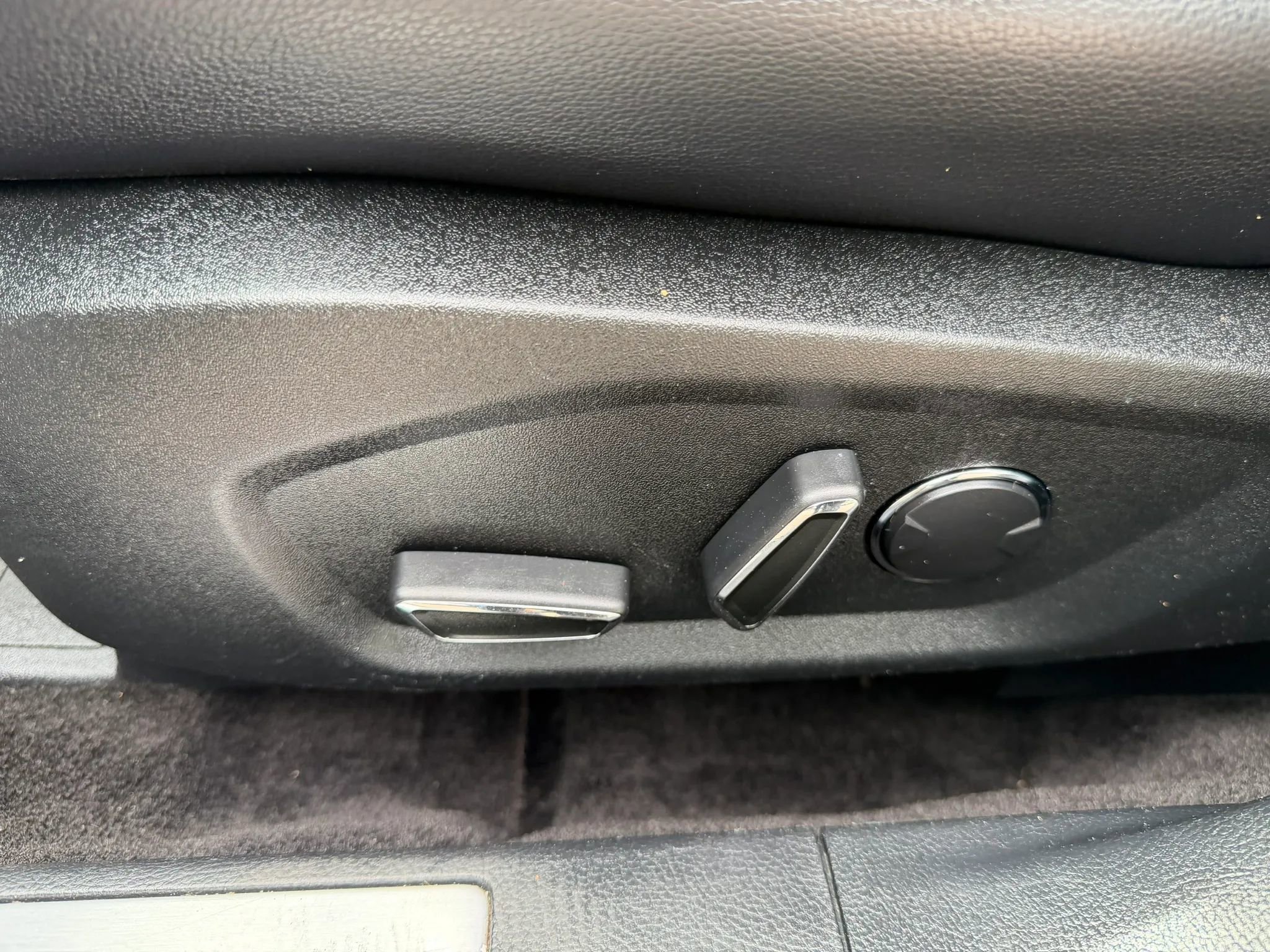 Used 2018 Ford Fusion Titanium image 20