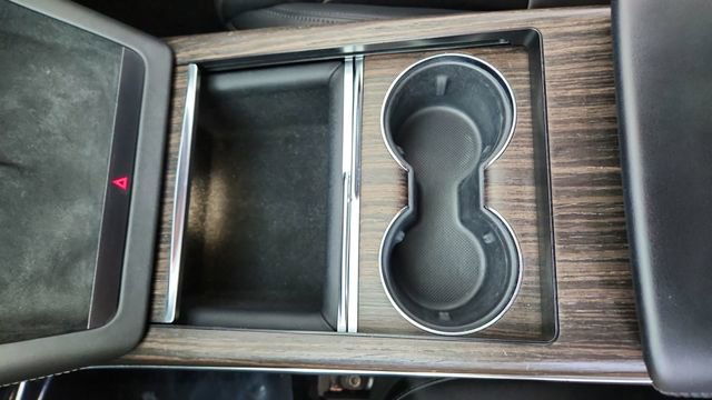 Used 2022 Tesla Model S image 48