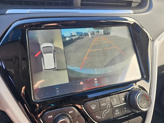 Used 2017 Chevrolet Bolt Premier w/ Driver Confidence II Package FWD image 30