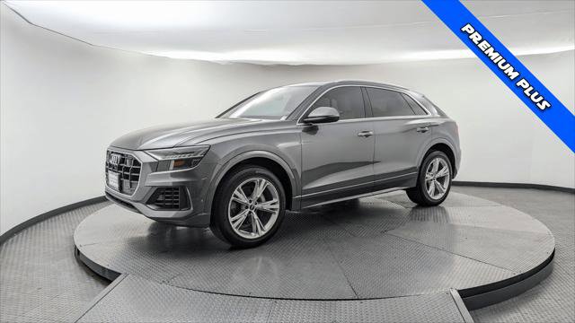 Used 2022 Audi Q8 Premium Plus w/ Premium Plus Package image 2