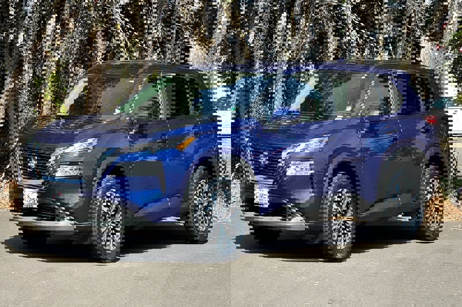 Used 2023 Nissan Rogue SV image 8