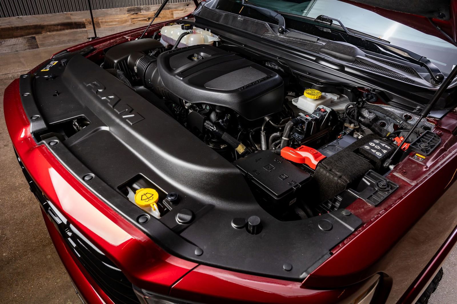 Used 2025 RAM 1500 Laramie w/ Laramie Southwest Edition image 41