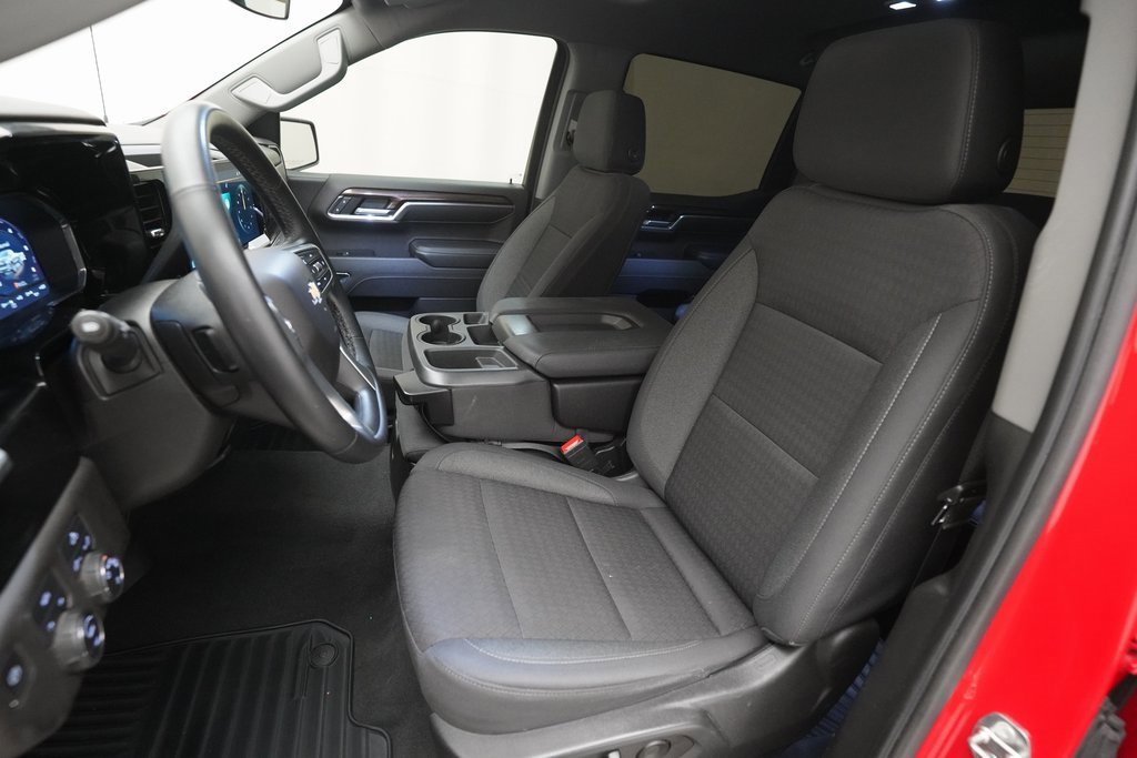 Used 2023 Chevrolet Silverado 1500 LT image 7