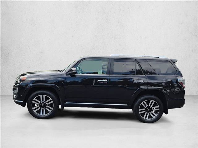 Used 2018 Toyota 4Runner Limited AWD/4WD image 9