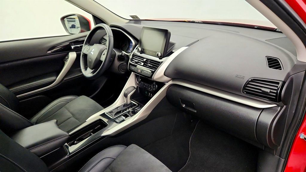 Used 2022 Mitsubishi Eclipse Cross SE FWD image 24
