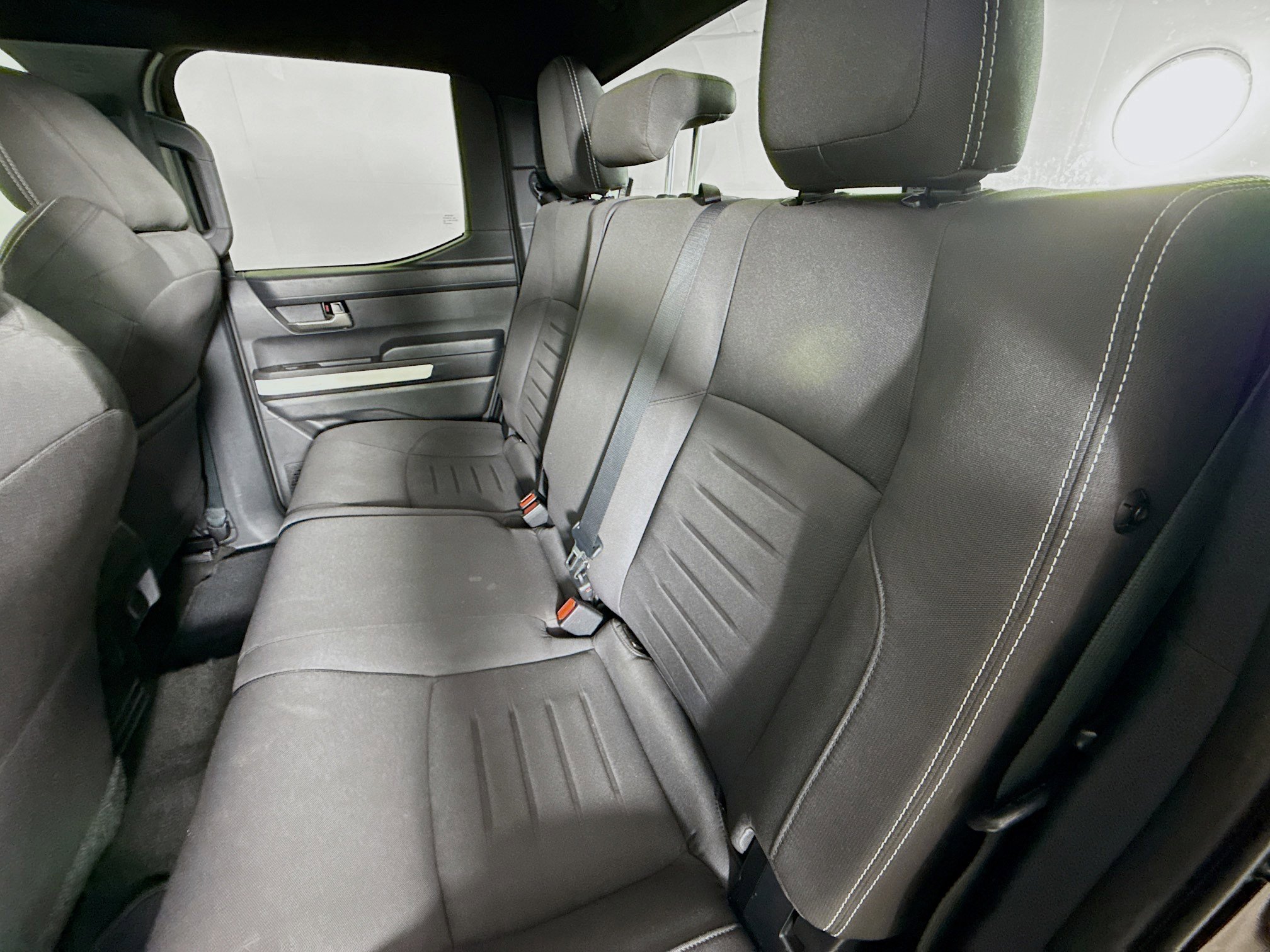 Used 2024 Toyota Tacoma TRD Off-Road image 28