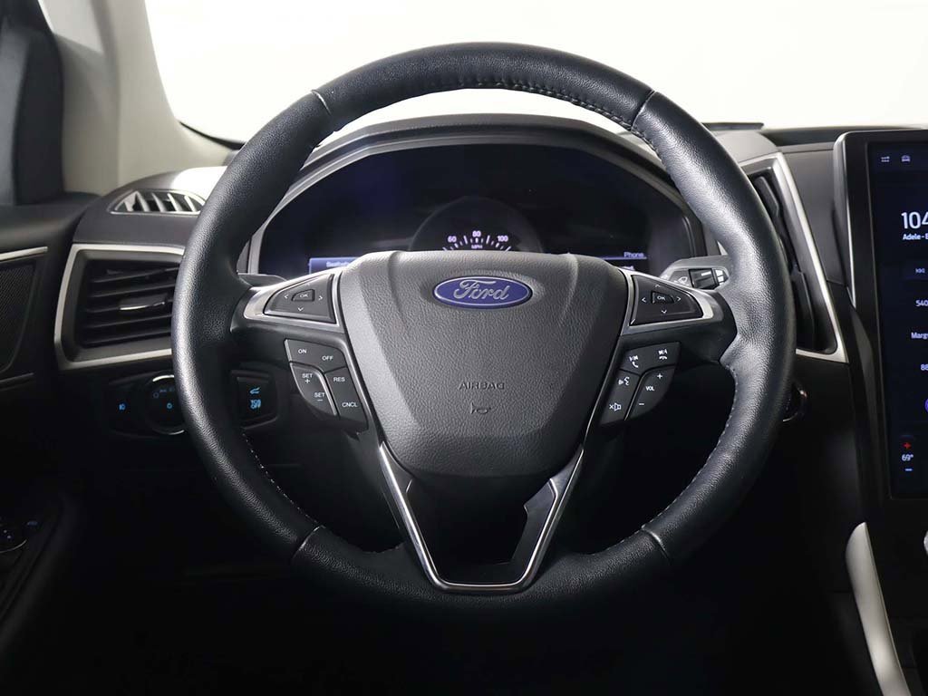 Used 2024 Ford Edge SEL w/ Convenience Package image 33