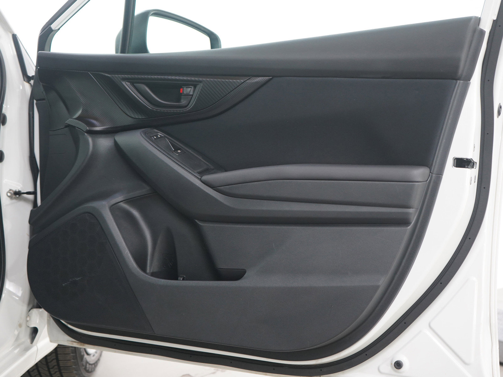 Used 2018 Subaru Impreza 2.0i image 9