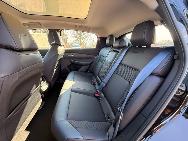 New 2026 Nissan Leaf Platinum+ w/ Cargo Package (Platinum+) image 15