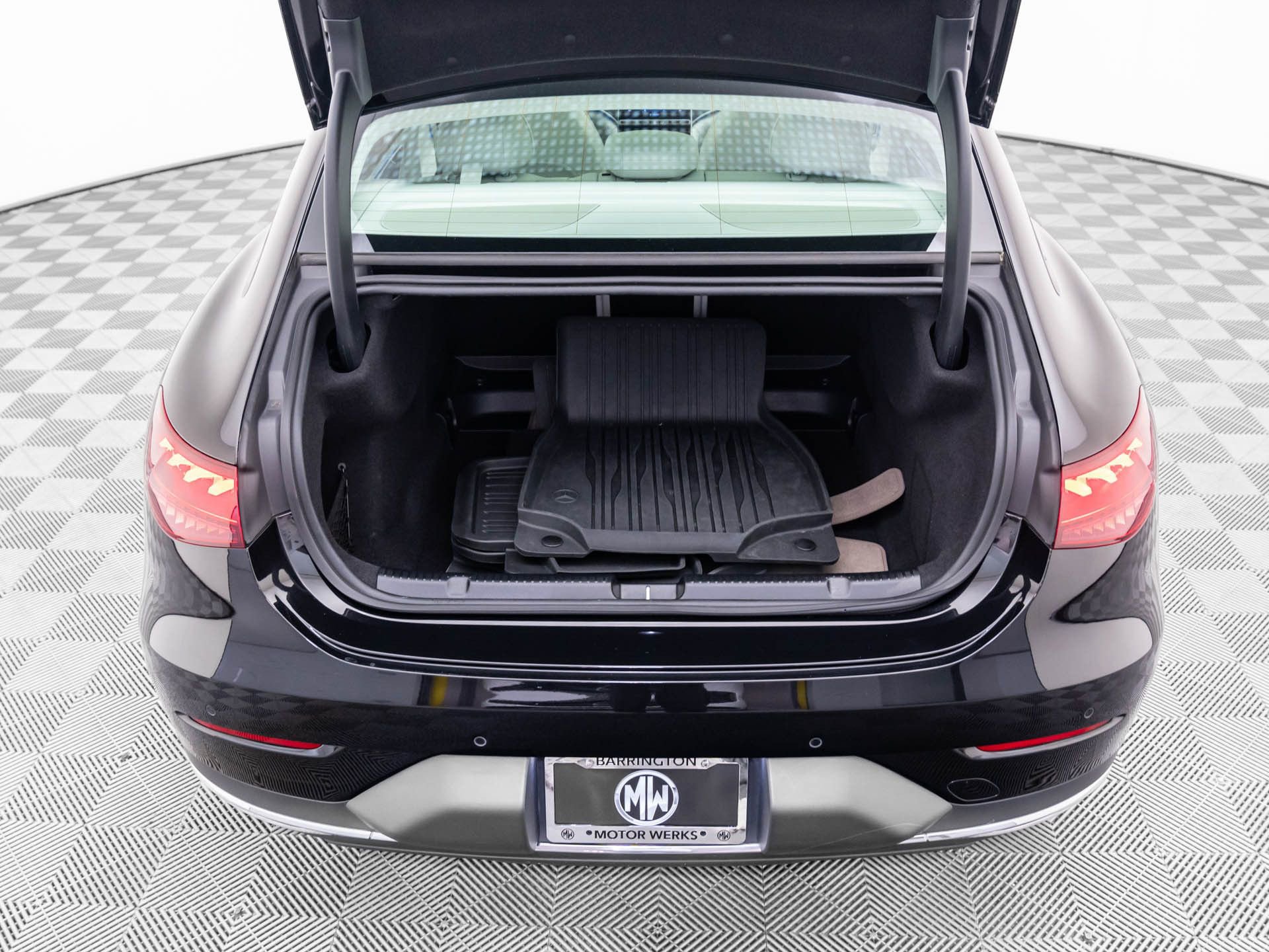 Certified 2023 Mercedes-Benz EQE 350+ 4MATIC Sedan image 34