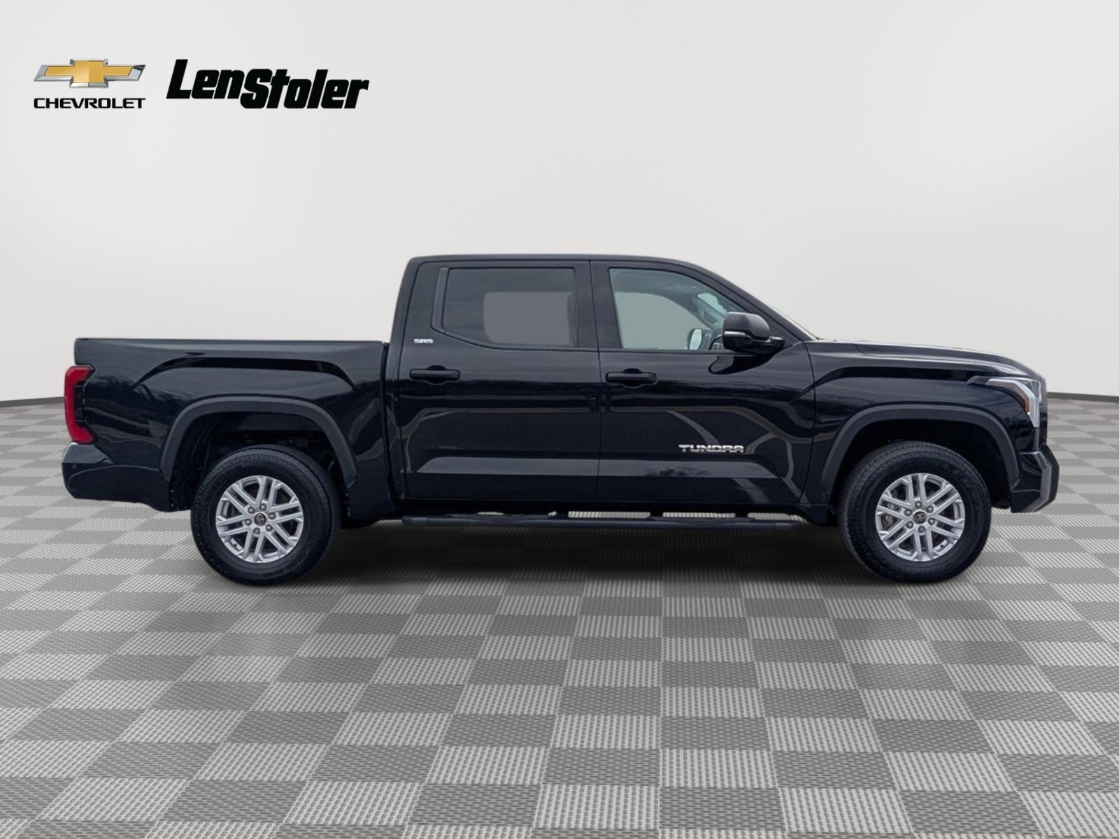 Used 2023 Toyota Tundra SR5 w/ SR5 Convenience Package image 6
