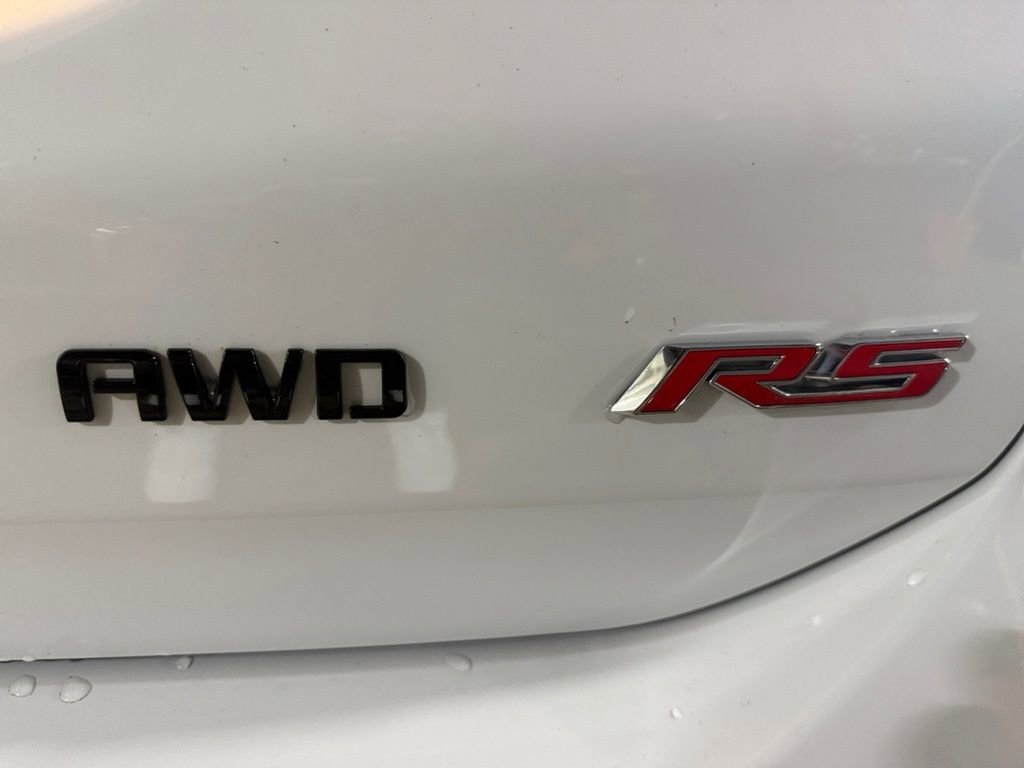 Used 2024 Chevrolet Equinox RS w/ RS Leather Package AWD/4WD image 25