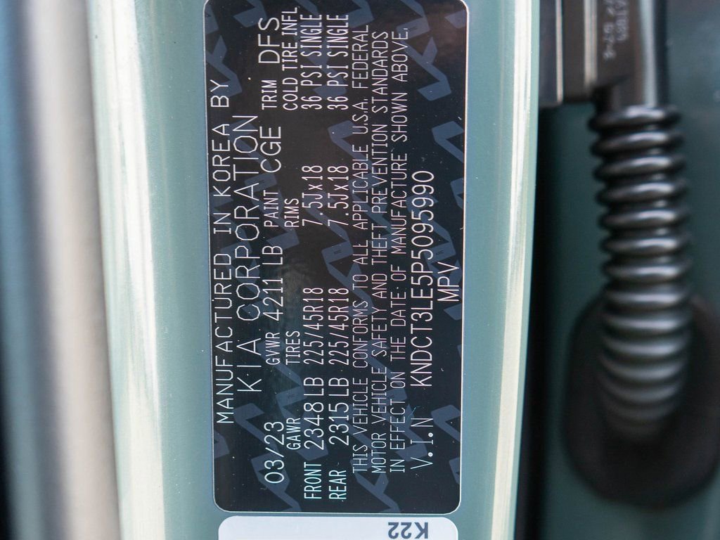 Used 2023 Kia Niro SX Touring FWD image 39