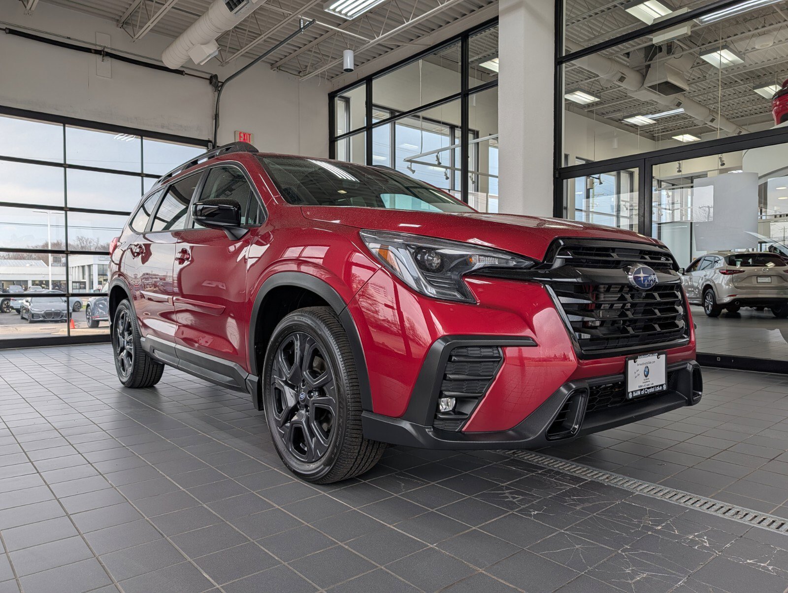 Used 2025 Subaru Ascent Bronze Edition w/ Onyx Package image 1