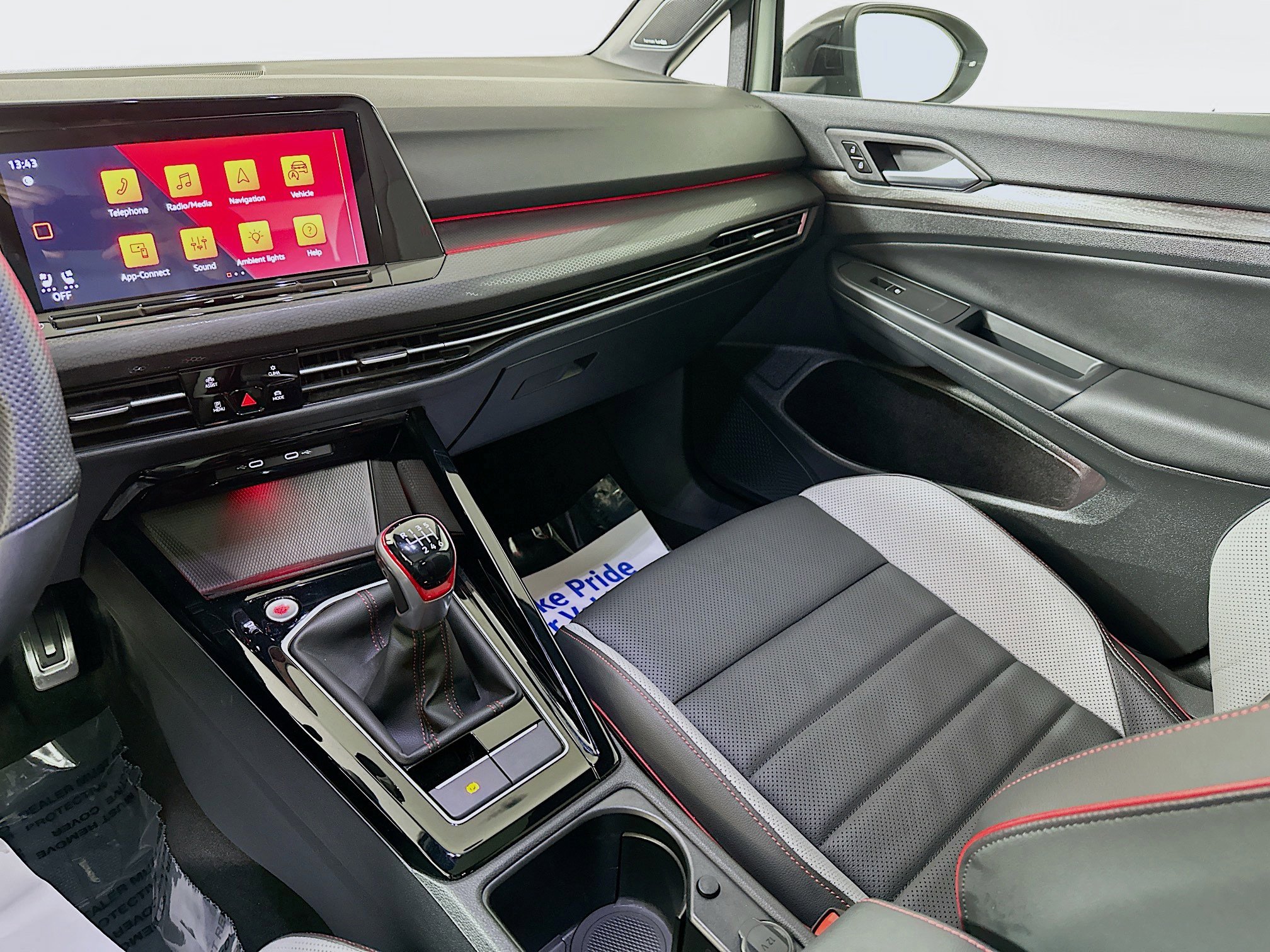 Used 2024 Volkswagen GTI Autobahn w/ MDO Package image 23