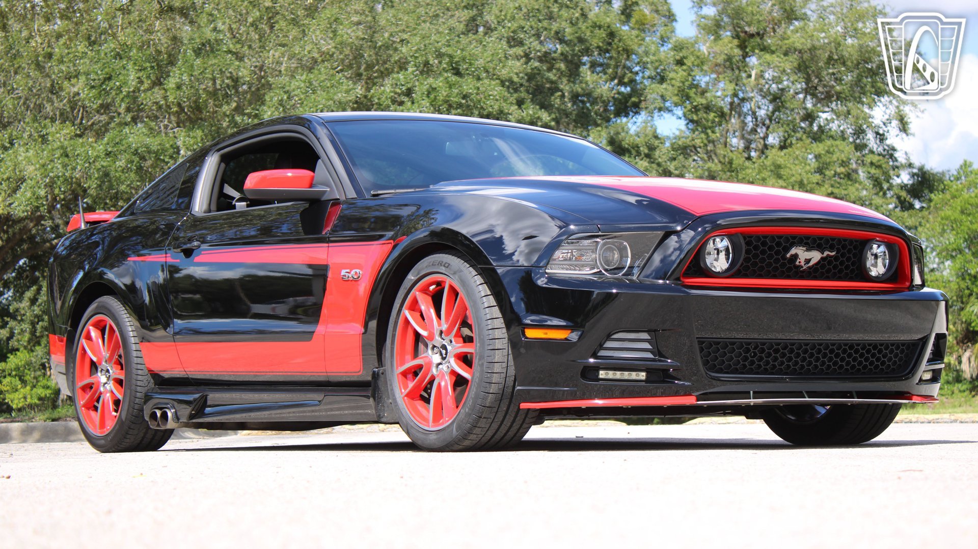 Used 2013 Ford Mustang GT Premium w/ Brembo Brake Pkg RWD image 23