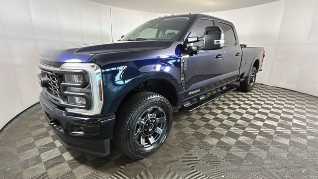 Used 2024 Ford F250 Lariat w/ Sport Appearance Package AWD/4WD image 7