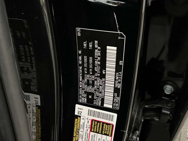Used 2025 Toyota Grand Highlander AWD Hybrid image 18