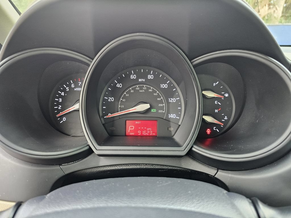 Used 2014 Kia Rio LX FWD image 23