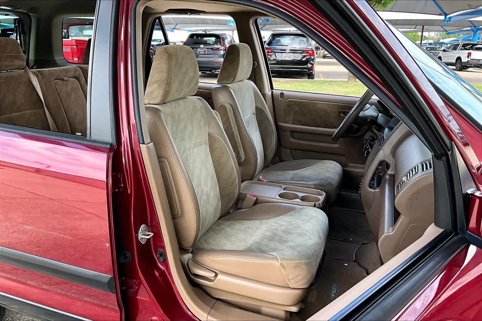 Used 2004 Honda CR-V EX image 8