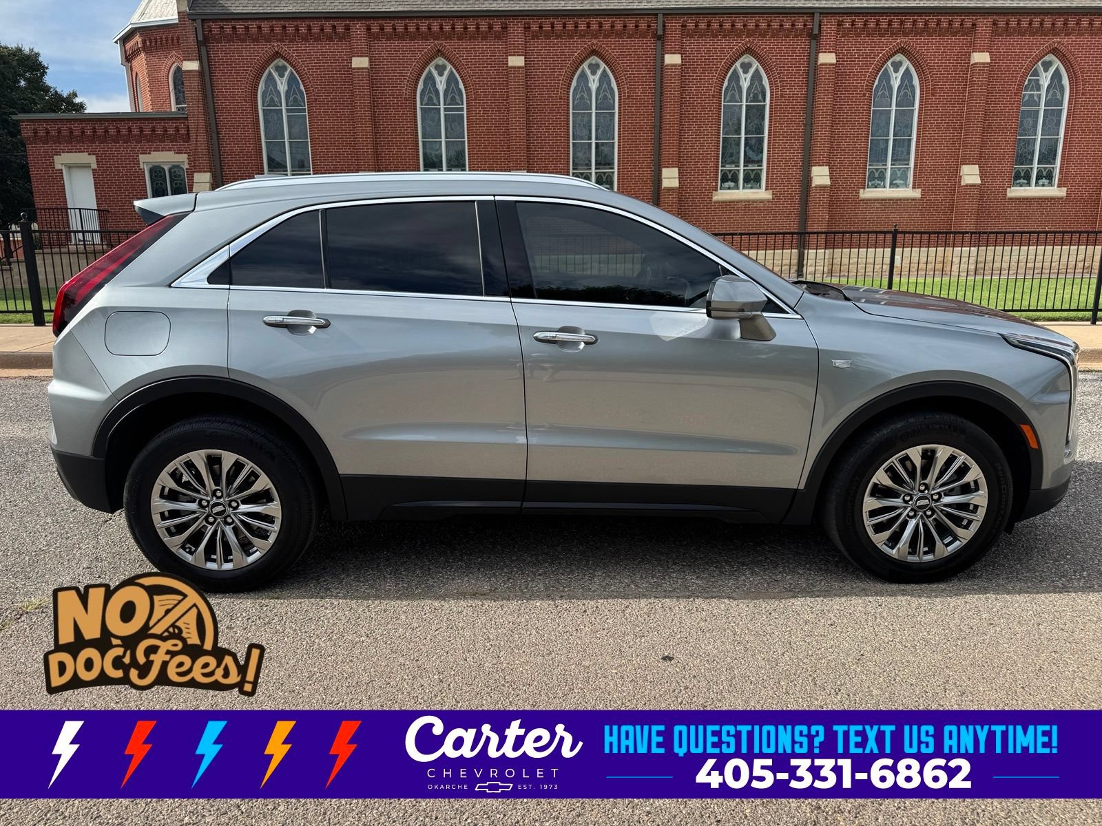Used 2024 Cadillac XT4 Premium Luxury FWD image 3