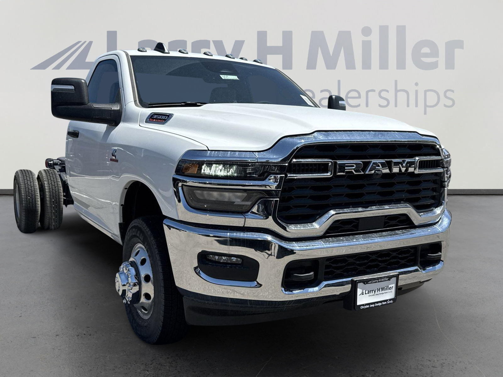New 2025 RAM 3500 Tradesman image 2