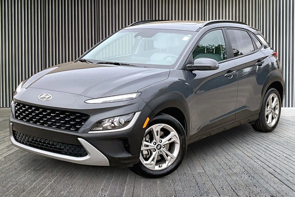 Used 2023 Hyundai Kona SEL w/ Convenience Package image 12