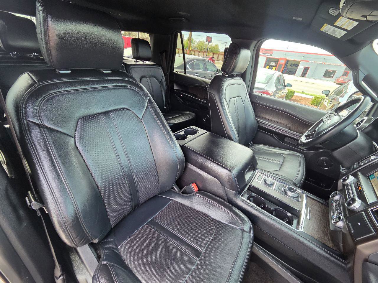 Used 2019 Ford Expedition Max Limited image 21