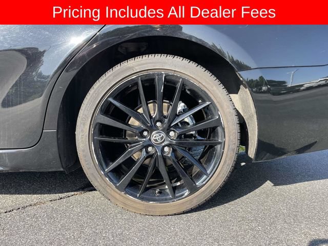 Used 2024 Toyota Camry XSE FWD image 9