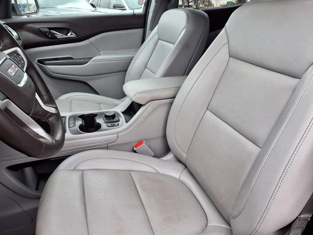 Used 2023 GMC Acadia SLT image 3