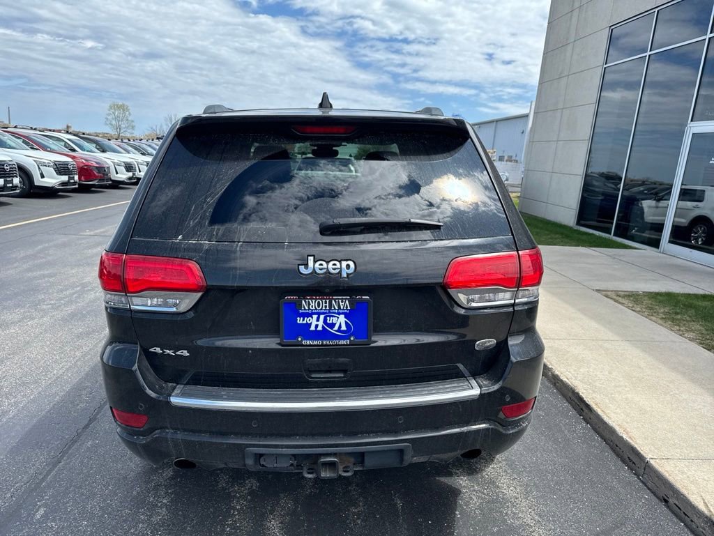 Used 2018 Jeep Grand Cherokee Overland AWD/4WD image 14