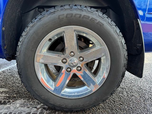 Used 2014 RAM 1500 Express image 25