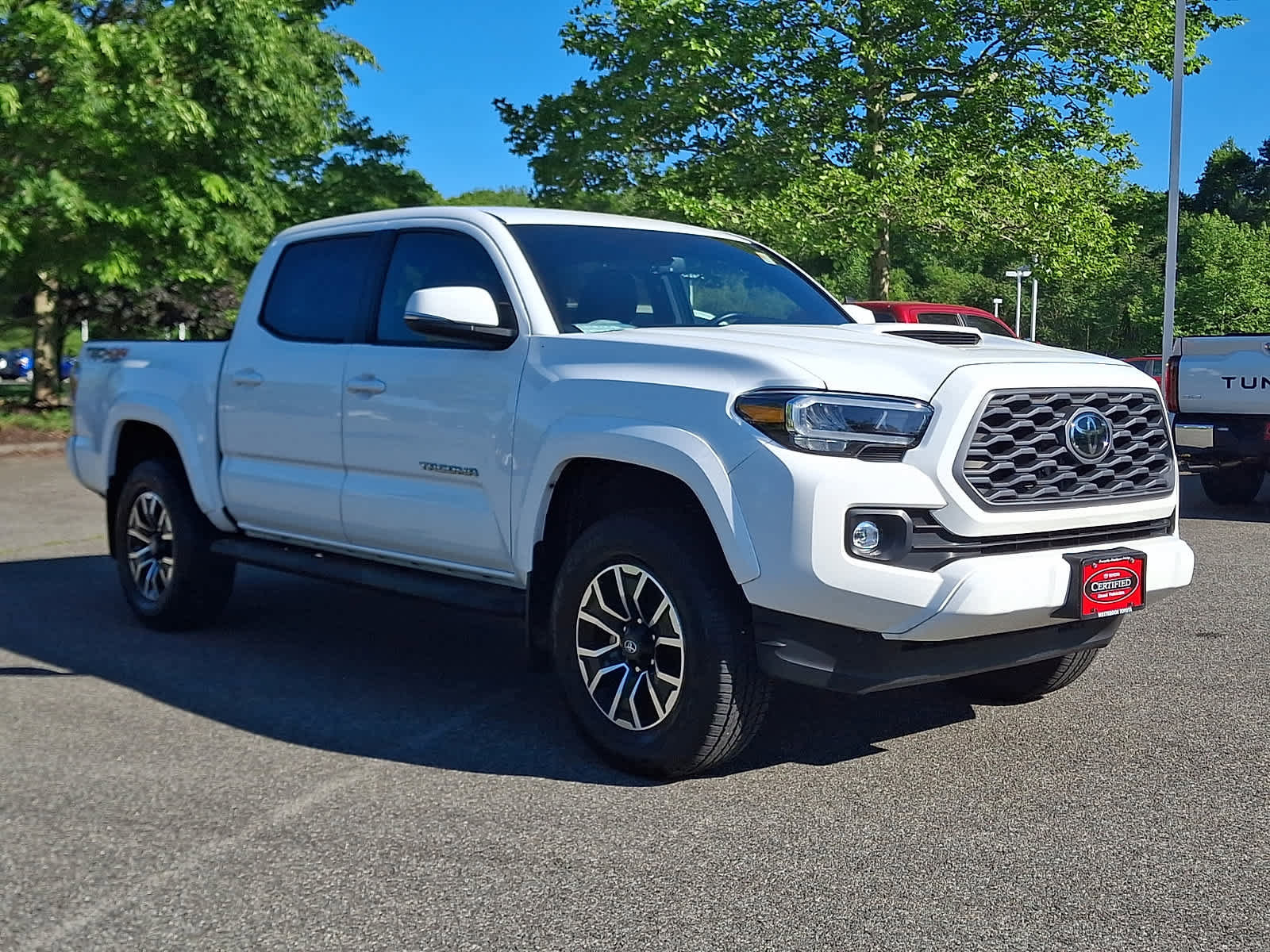 Certified 2023 Toyota Tacoma TRD Sport AWD/4WD image 4