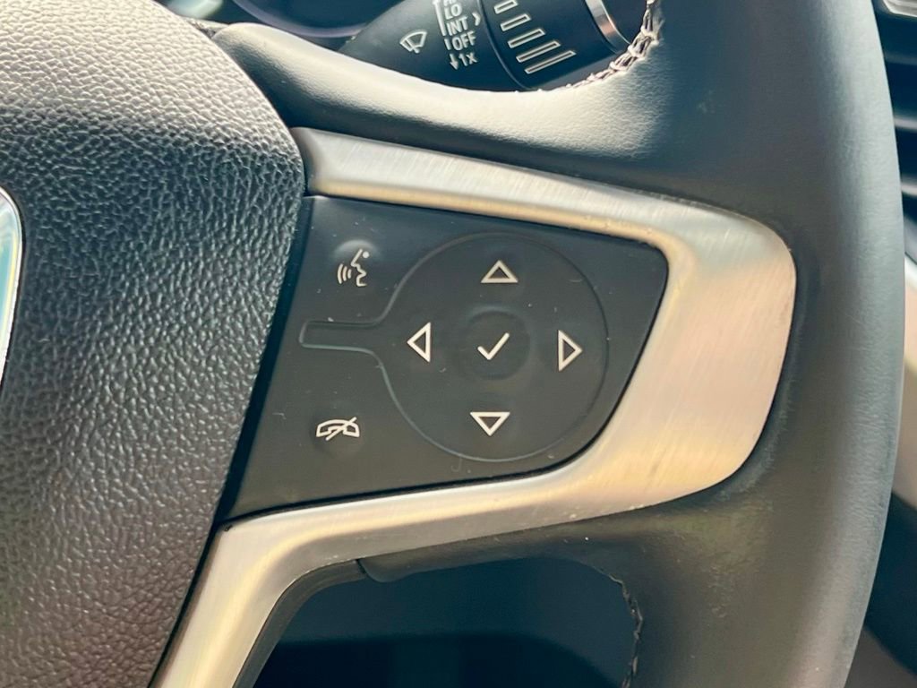 Used 2023 GMC Acadia SLT image 22