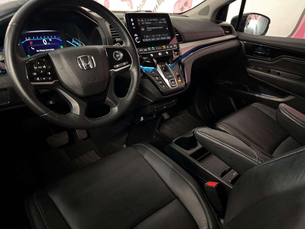 Used 2023 Honda Odyssey Touring image 19