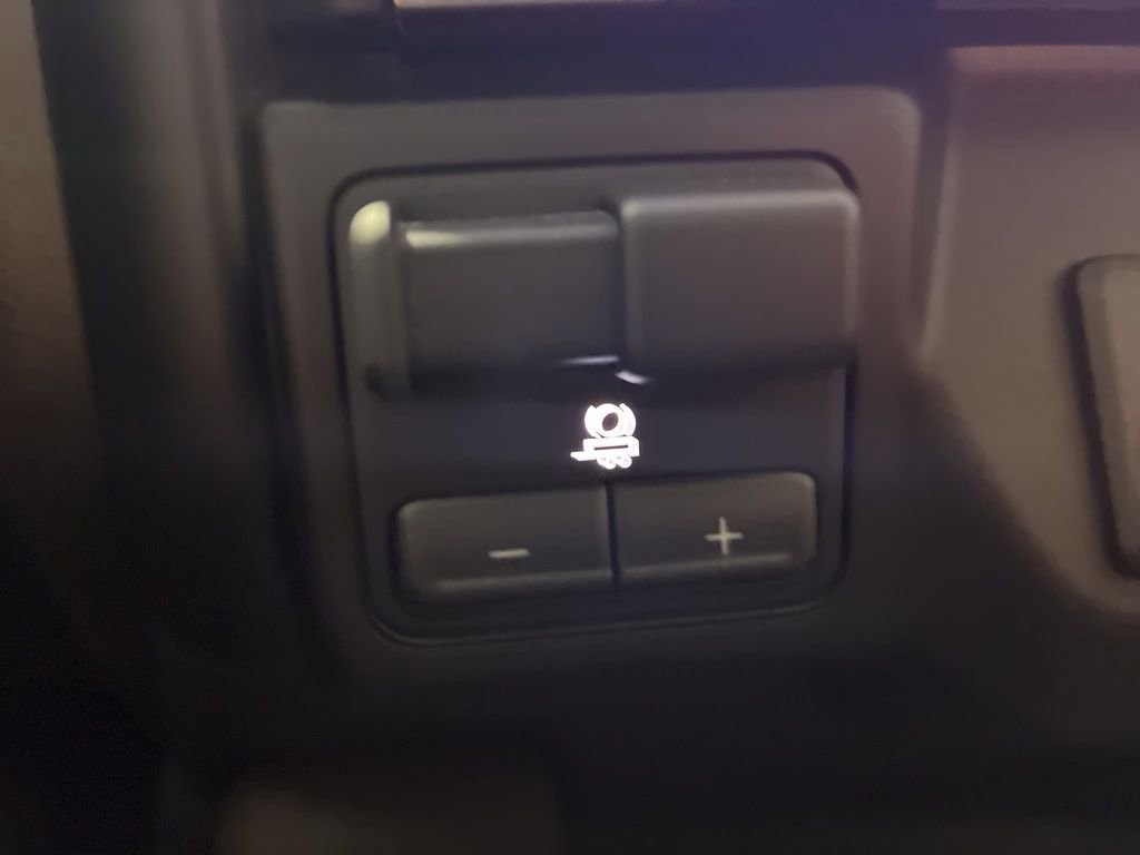 Used 2022 GMC Sierra 2500 Denali w/ Denali Ultimate Package image 4