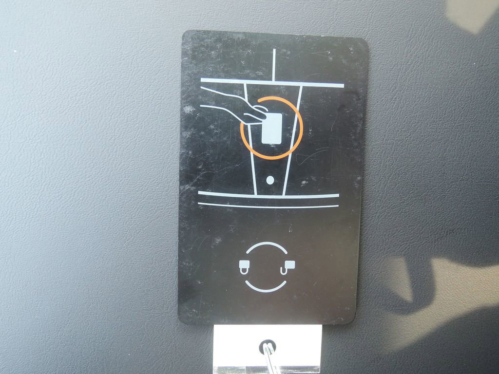 Used 2025 Tesla Model 3 Long Range image 37