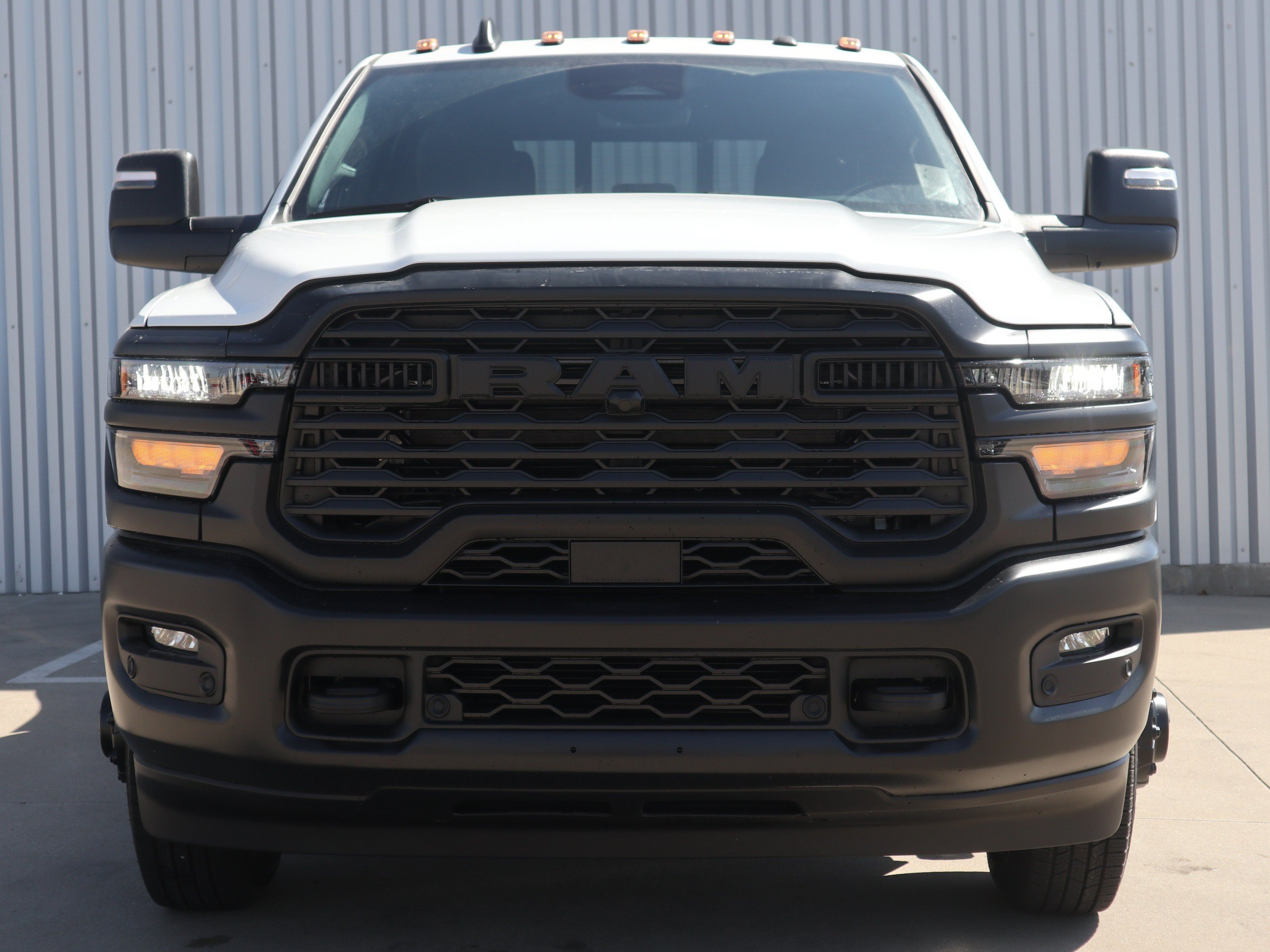 New 2026 RAM 3500 Tradesman AWD/4WD image 15