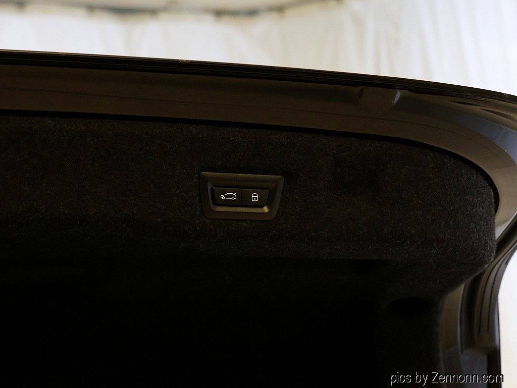 Certified 2026 BMW 540i xDrive image 33