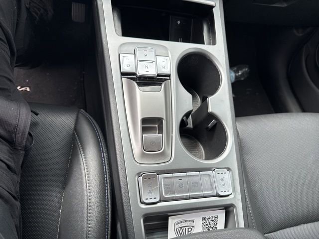 Used 2023 Hyundai Kona Limited image 7