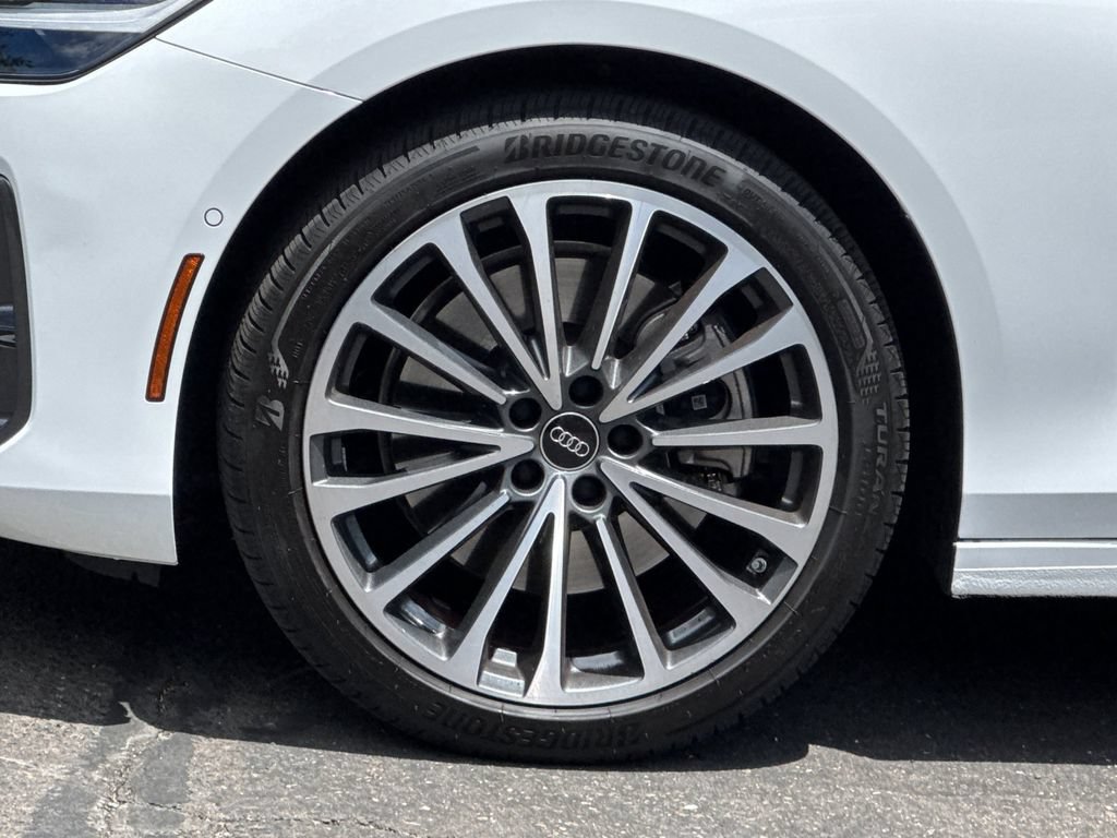 Certified 2026 Audi A6 Premium w/ 20" Wheel Package AWD/4WD image 36
