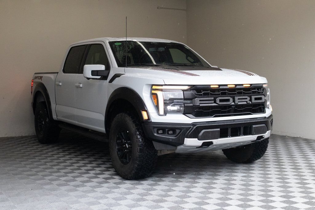 Used 2025 Ford F150 Raptor AWD/4WD image 6