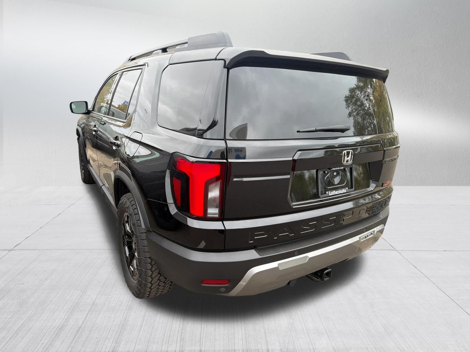 Certified 2026 Honda Passport TrailSport Elite image 8